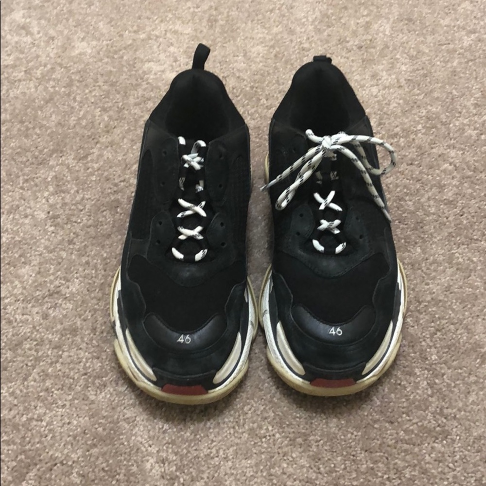 Mens Balenciaga’s